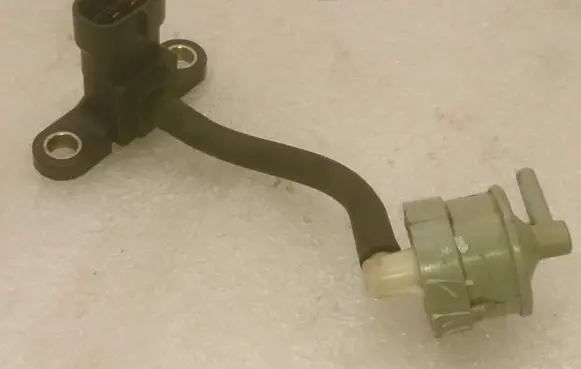 Toyota Avensis T250 Air pressure sensor 8942120200