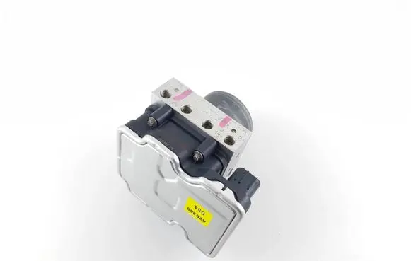 Toyota Yaris Cross ABS Pump 445400D861 0265299220