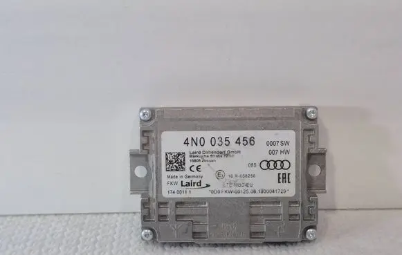 Audi A4 S4 B9 Aerial antenna amplifier 4N0035456 10R058286 1800041729
