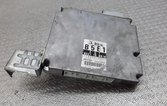 Mazda Demio Engine control unit/module 2797000991
