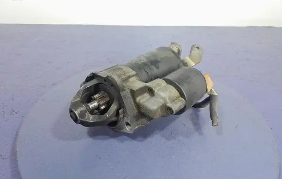 Audi A4 S4 B6 8E 8H Starter motor 06B911023