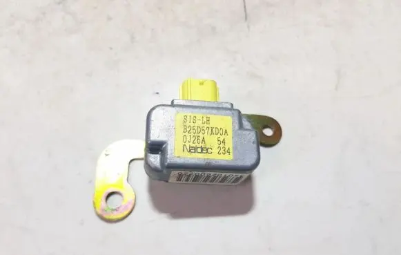 Mazda 323 F Airbag deployment crash/impact sensor b25d57kd0a 0j26a54