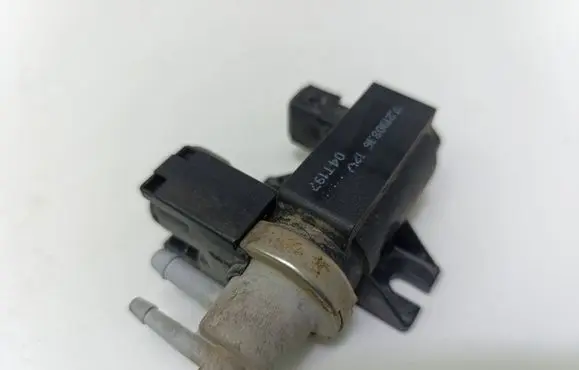 KIA Carens I Turbo solenoid valve 72190316
