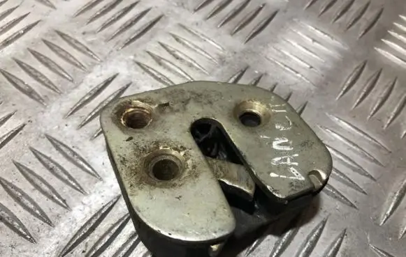Lancia Thema Front door lock