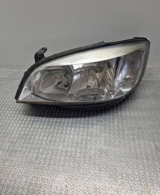 Opel Zafira A Headlight/headlamp 90582021 67716811