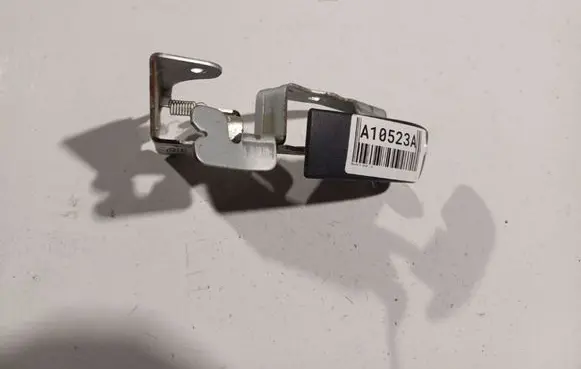 Mazda 3 II Engine bonnet (hood) release handle 