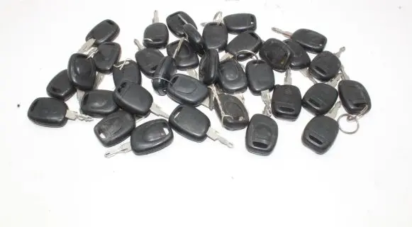 Renault Scenic I Ignition key/card 35PCS