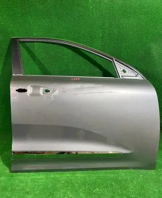 KIA Niro Front door