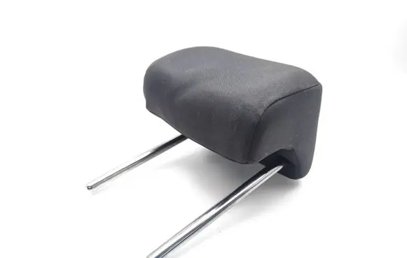 Volkswagen Polo VI Rear seat headrest 