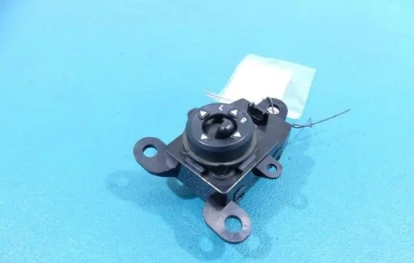 Hyundai Veloster Electric window control switch 299103336 IMPRK911383