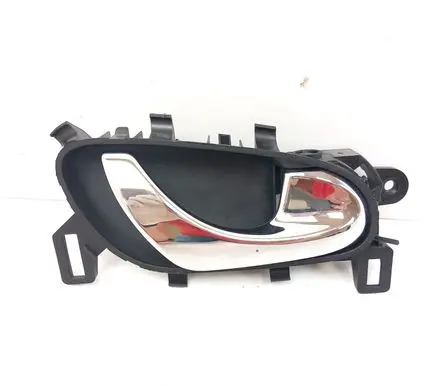 Rear door interior handle