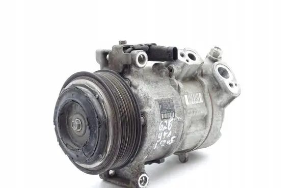 Mercedes-Benz C W205 Air conditioning (A/C) compressor (pump) A0008303802