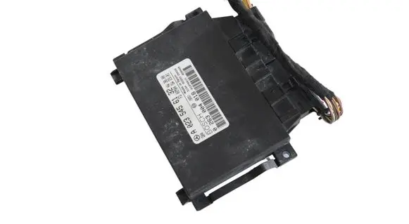 Mercedes-Benz C W205 Parking PDC control unit/module 0263004018 A0235456132