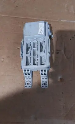 Hyundai Santa Fe Fuse box set 919502B400