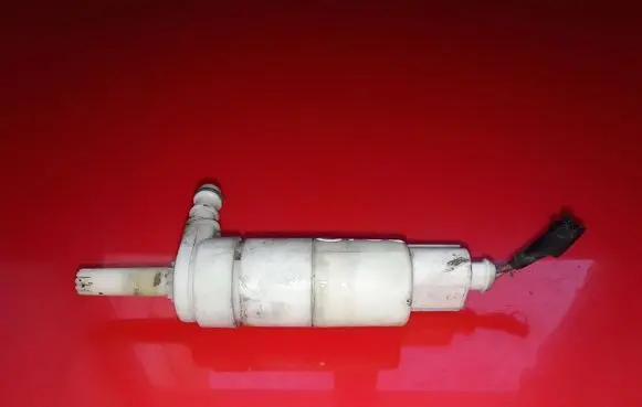 Mercedes-Benz C W203 Headlight washer pump NOCODE