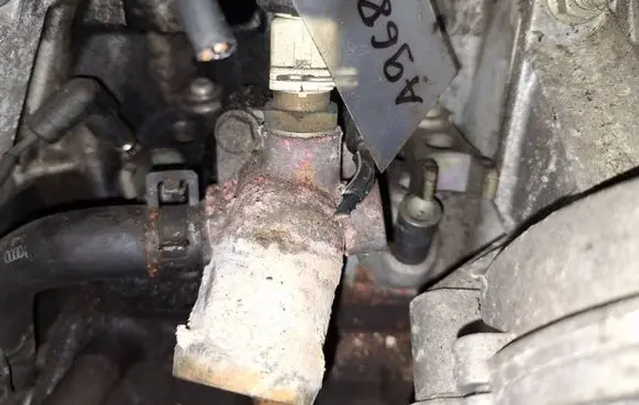 Audi A6 S6 C4 4A Coolant temperature sensor 
