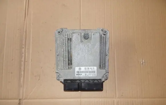Seat Toledo III (5P) Engine control unit/module 0281011950