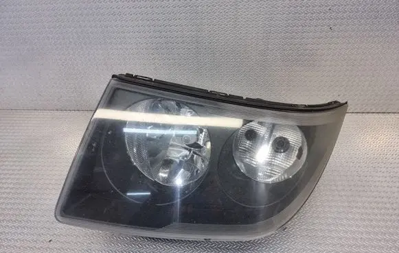 Volkswagen Crafter Headlight/headlamp 24761600R