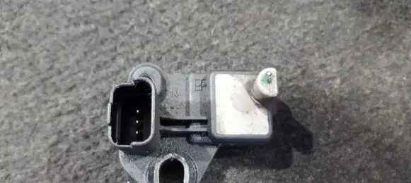 Suzuki SX4 Crankshaft position sensor 9664387380 96.643.873.80