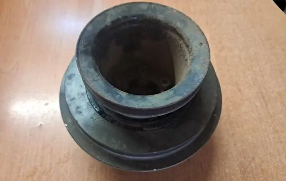 Mercedes-Benz G W461 W463 1st Gen Crankshaft pulley 6170300803
