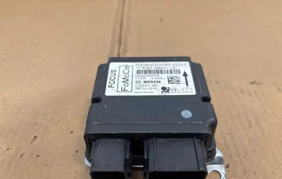 Ford Focus Airbag control unit/module F1ET14B321CB 0285011993 6B00058587BA