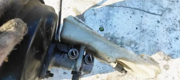 Ford Mondeo MK IV Master brake cylinder