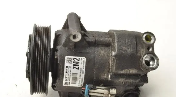 Opel Astra J Air conditioning (A/C) compressor (pump) 13250609