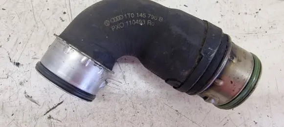 Audi A3 S3 8P Intercooler hose/pipe 1T0145790B