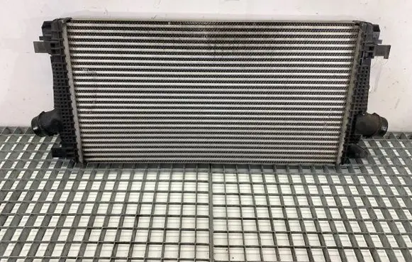 Opel Zafira C Intercooler radiator 13267647