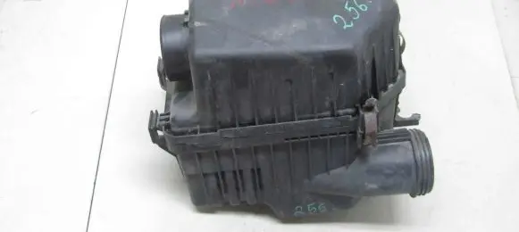 Hyundai Veloster Air filter box 28100-2V200