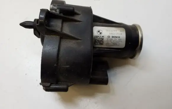 BMW X5 E70 Intake manifold valve actuator/motor 7811299