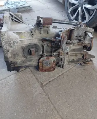 Iveco Daily 4th gen Manual 6 speed gearbox 8871995