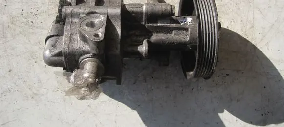 BMW 5 F10 F11 Power steering pump 5002257