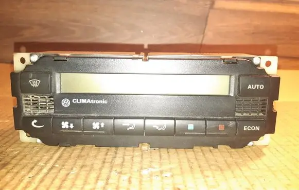 Volkswagen PASSAT B5 Climate control unit 5HB00761702 3B1907044A