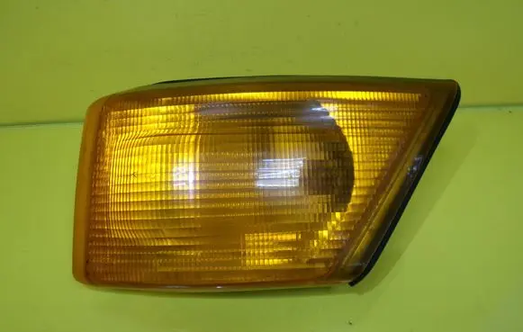 Front indicator light