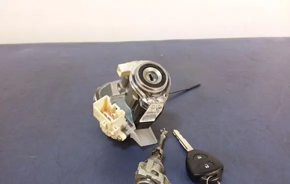 Toyota Verso Ignition lock 89783-0F010