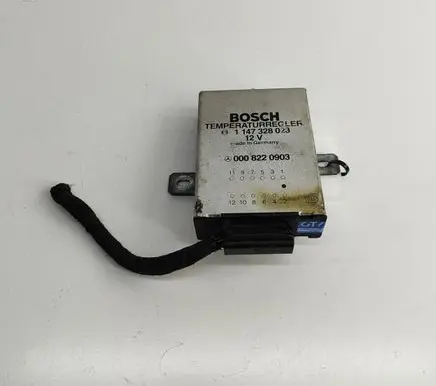 Mercedes-Benz S W126 Climate control unit A0008220903 1147328023