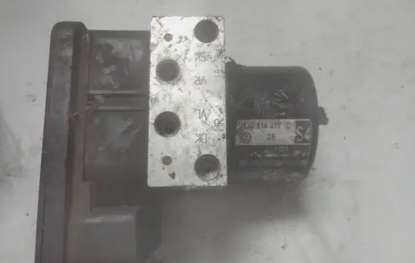 Seat Leon (1P) ABS Pump 1C0907379K 1J0614417D