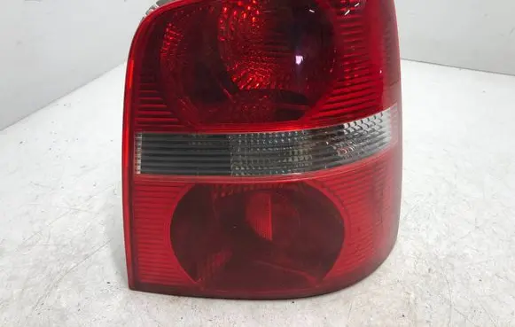 Volkswagen Touran I Rear/tail lights 1T0945112B 898804