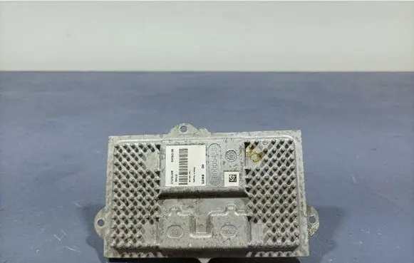 Ford Mondeo MK I Voltage converter/converter module 90128444