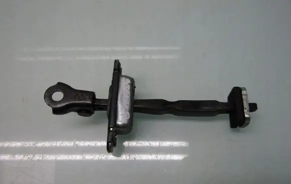 KIA Stonic Rear door check strap stopper