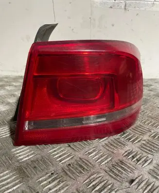Volkswagen PASSAT B7 Rear/tail lights 3AE945096C 90004826
