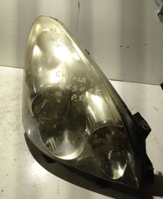 Toyota Corolla Verso E121 Headlight/headlamp