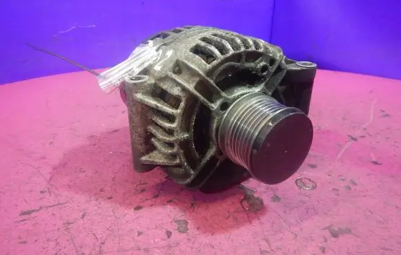 Renault Megane I Generator/alternator 7700434900