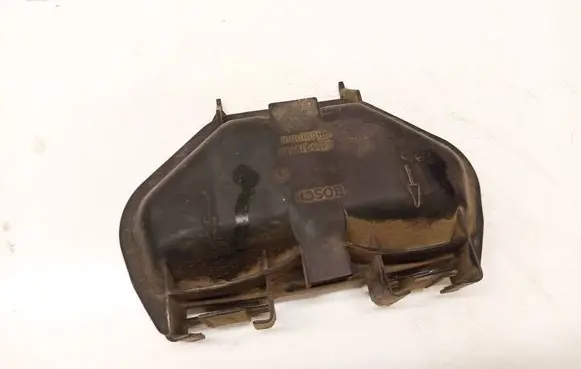 Audi A4 S4 B5 8D Headlight/headlamp dust cover 1305219063