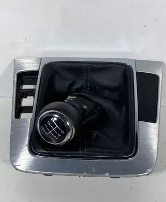 Volkswagen PASSAT B6 Gear shifter surround trim plastic 3C0864263
