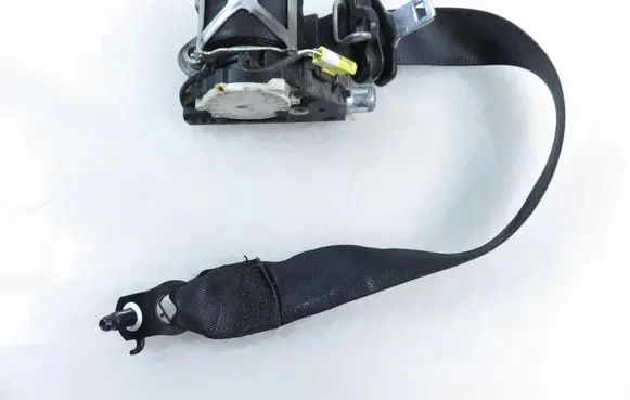 Fiat Bravo Front seatbelt 07354408190