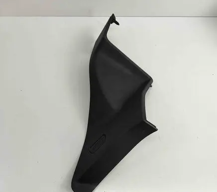 BMW X2 U10 (C) pillar trim 5A1F976
