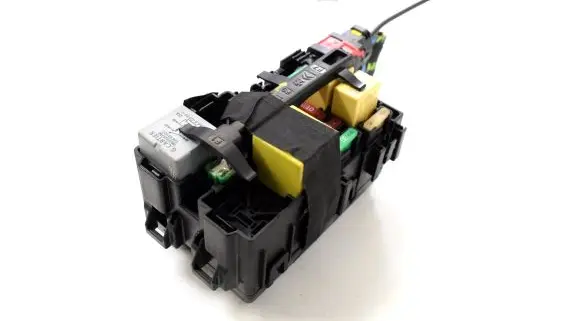 Peugeot 2008 II Fuse box set 453537501