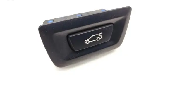 Jaguar XE Tailgate opening switch 9162643
